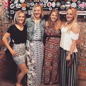 Meet your Posher, Kimberli